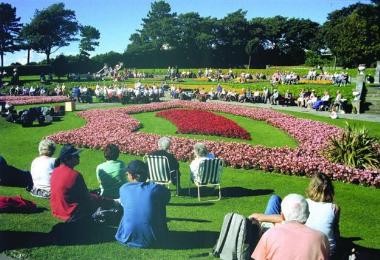 Happy Mount Park
