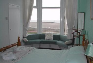 Balmoral Hotel